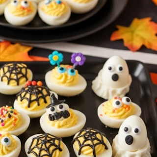 Halloween Deviled Eggs | Spooky Party Appetizer